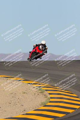 media/Oct-09-2022-SoCal Trackdays (Sun) [[95640aeeb6]]/Turns 9 and 10 (1050am)/